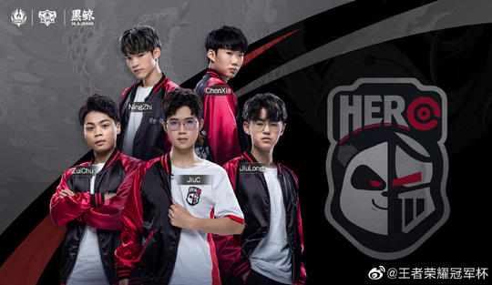 充满对抗的 充满对抗的