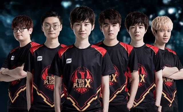 间里经历了 间里经历了