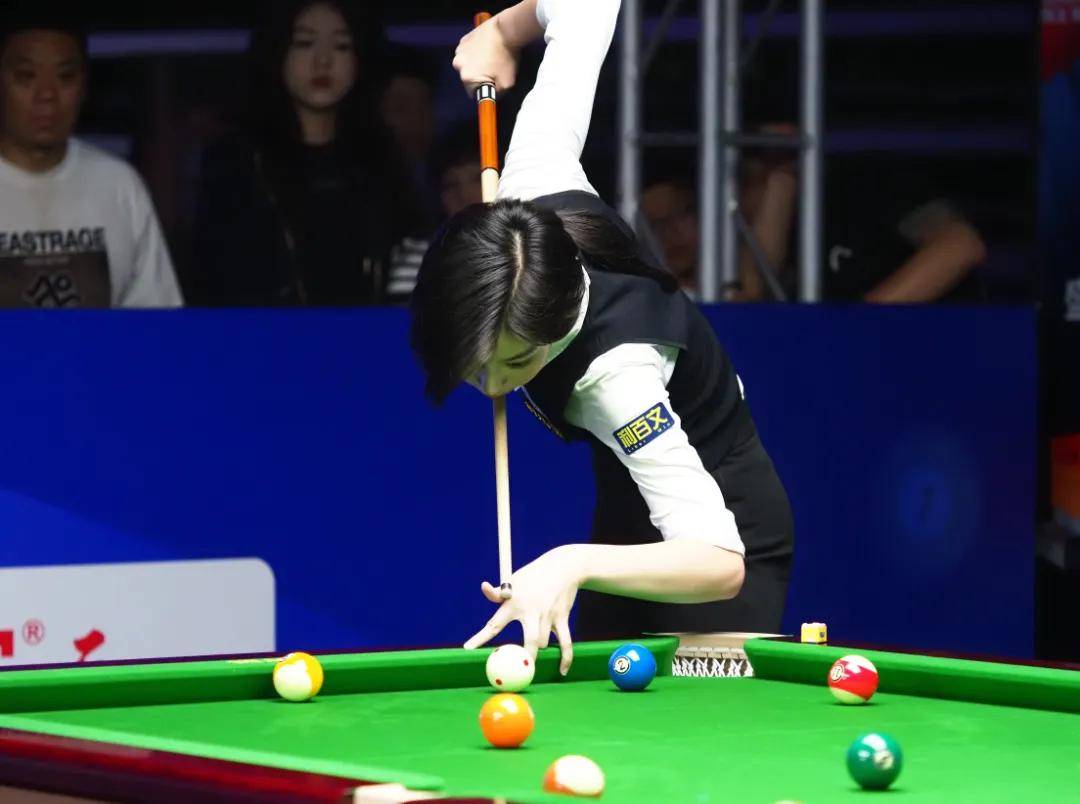 更是在重新 更是在重新