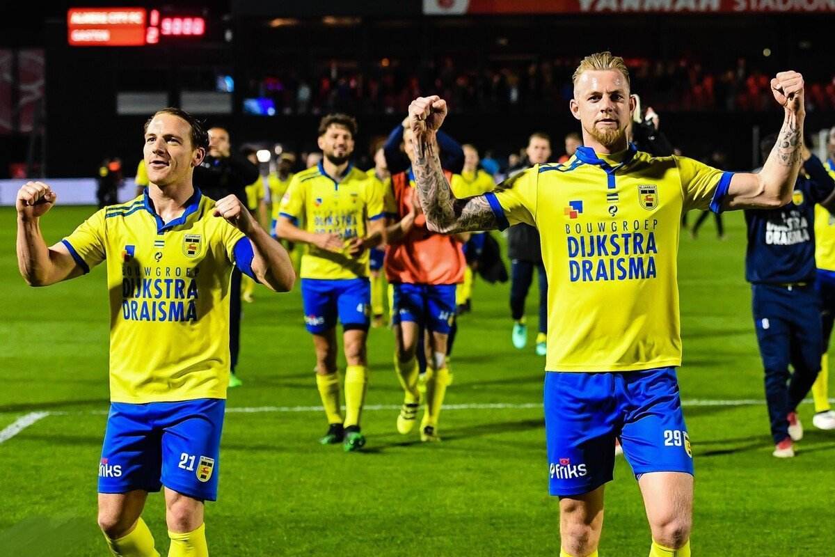 的领军地位 的领军地位