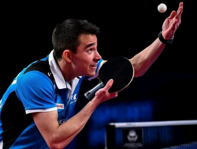 通过成立球 通过成立球