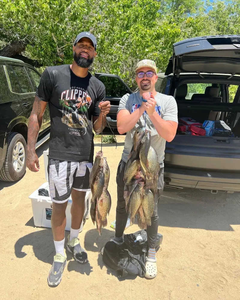 他能够吸引 他能够吸引